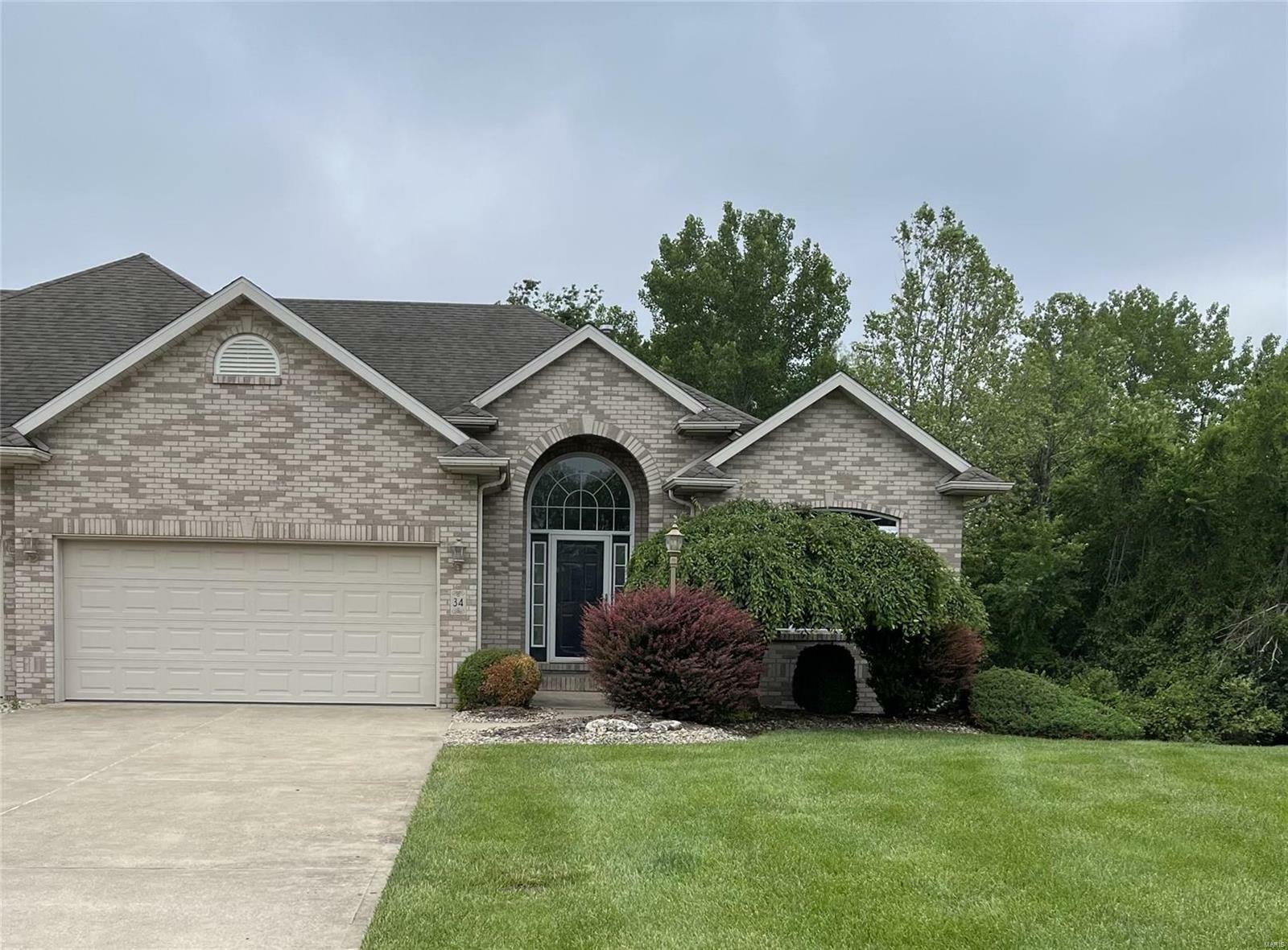 Property Photo:  34 Ginger Creek Parkway  IL 62034 