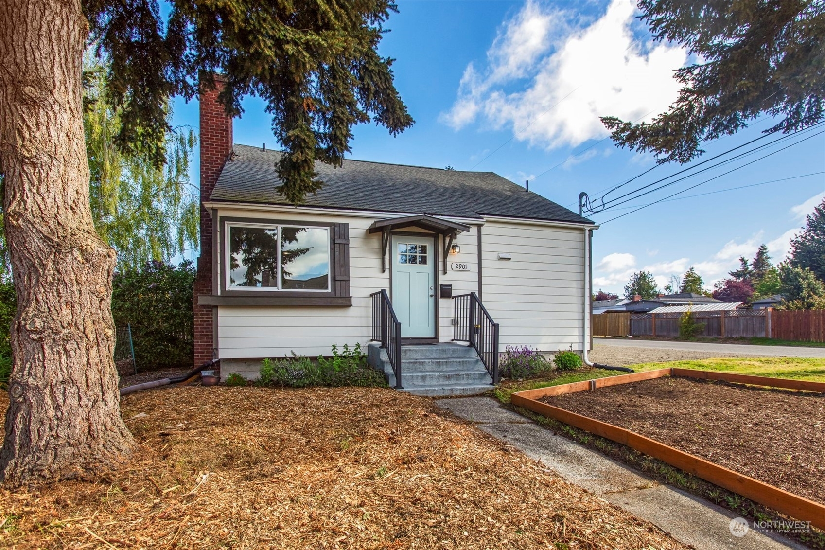 Property Photo:  2901 S 17th Street  WA 98405 