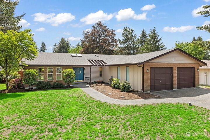 Property Photo:  6915  97th Avenue SW  WA 98498 