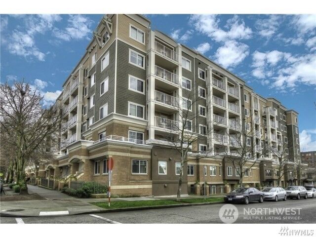 Property Photo:  1545 NW 57th Street 421  WA 98107 