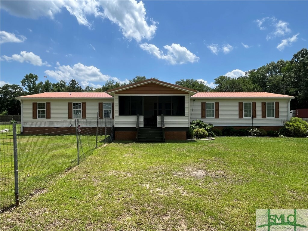 Property Photo:  63 Smiley Loop Road  GA 31323 