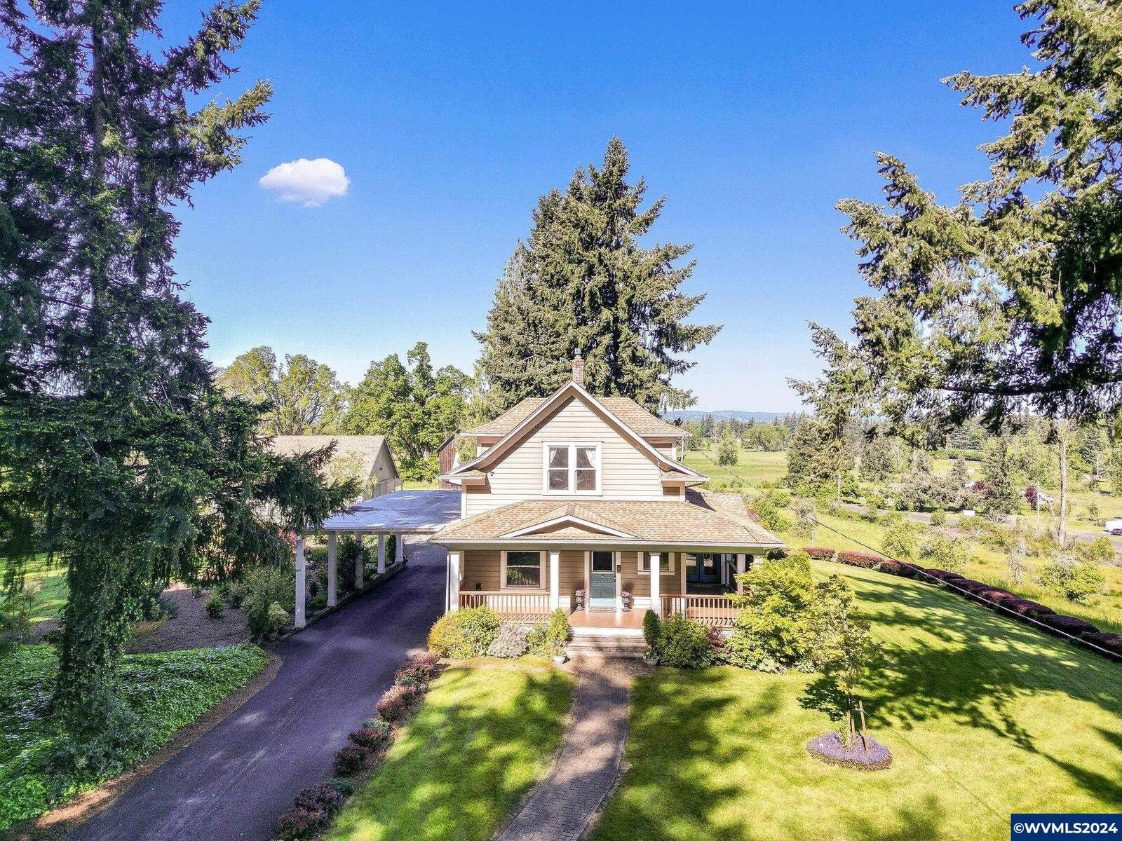 Property Photo: 41130 Cole School Rd OR 97383