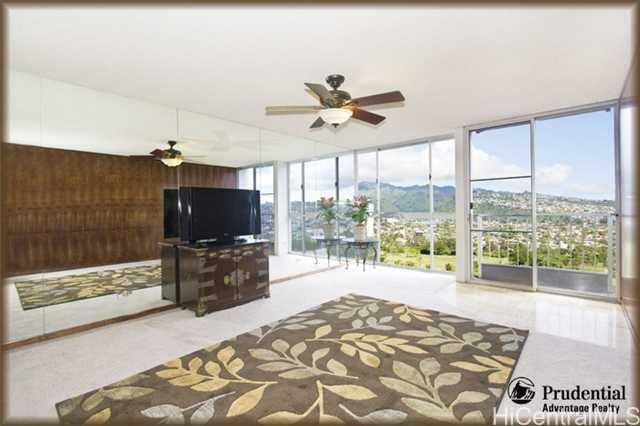 2611 Ala Wai Boulevard 1805  Honolulu HI 96815 photo