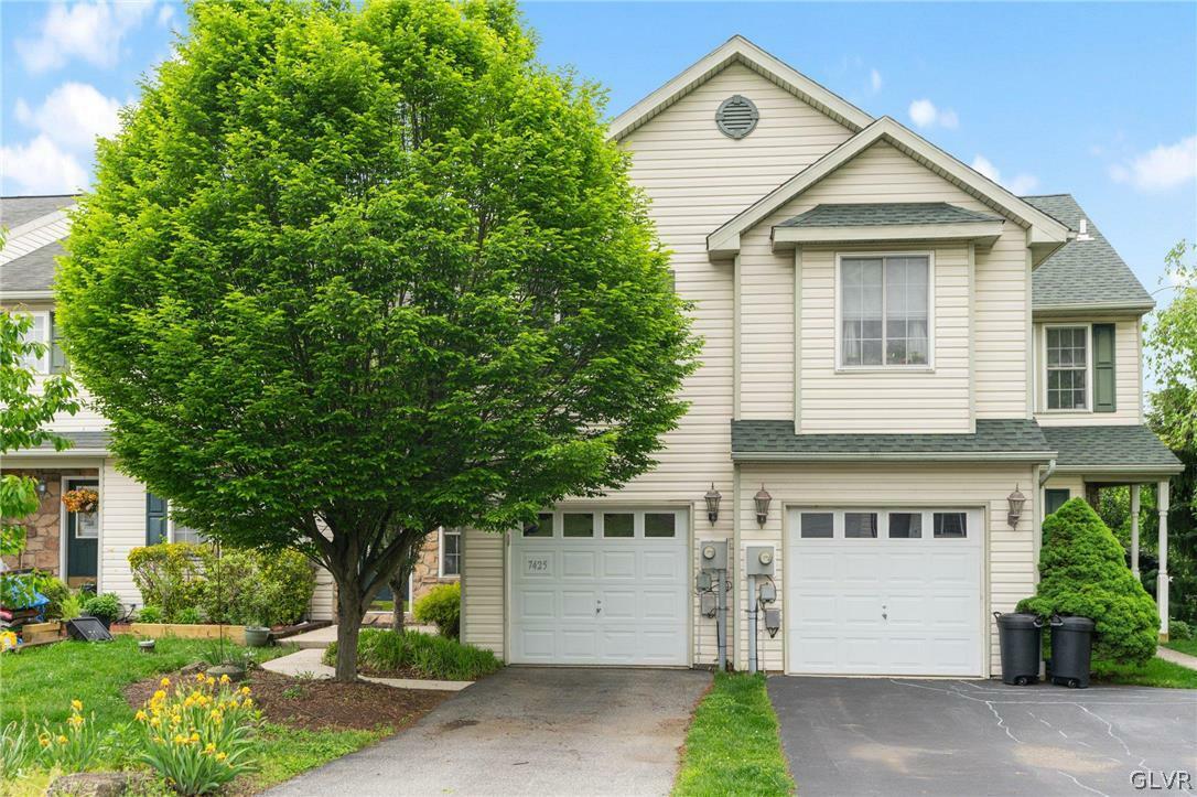 Property Photo: 7425 Falcon Street PA 18066