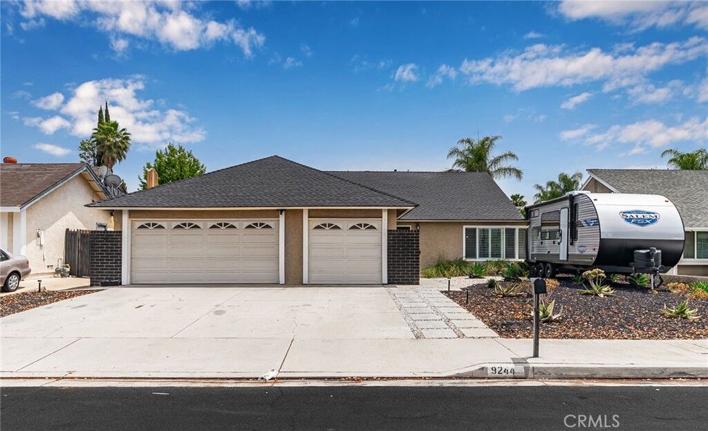 Property Photo:  9244 Flax Place  CA 92503 