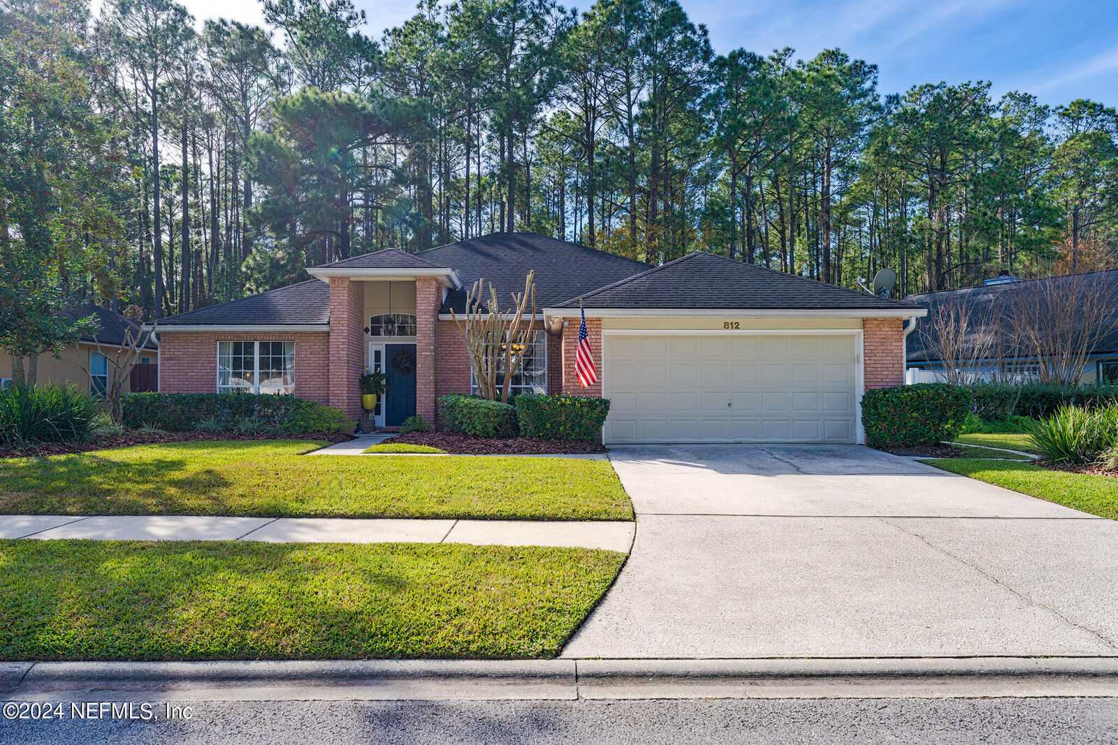 Property Photo:  812 Harbor Winds Drive  FL 32225 