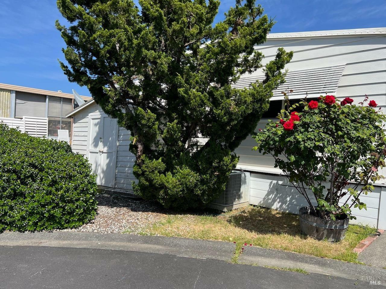Property Photo: 91 Sequoia Circle CA 95401