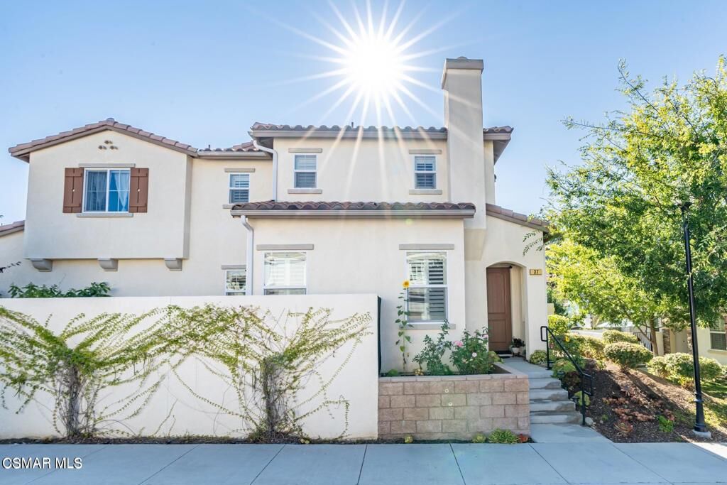 Property Photo:  37 Secret Hollow Lane  CA 91320 