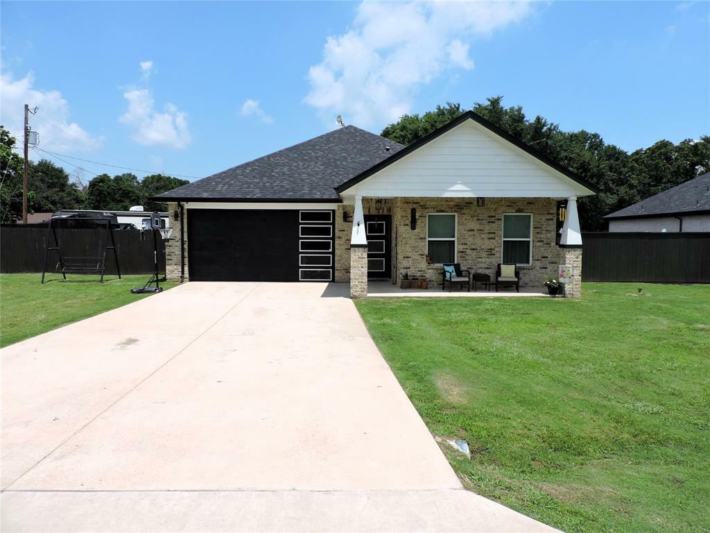 Property Photo:  710 Kontiki Drive  TX 75143 