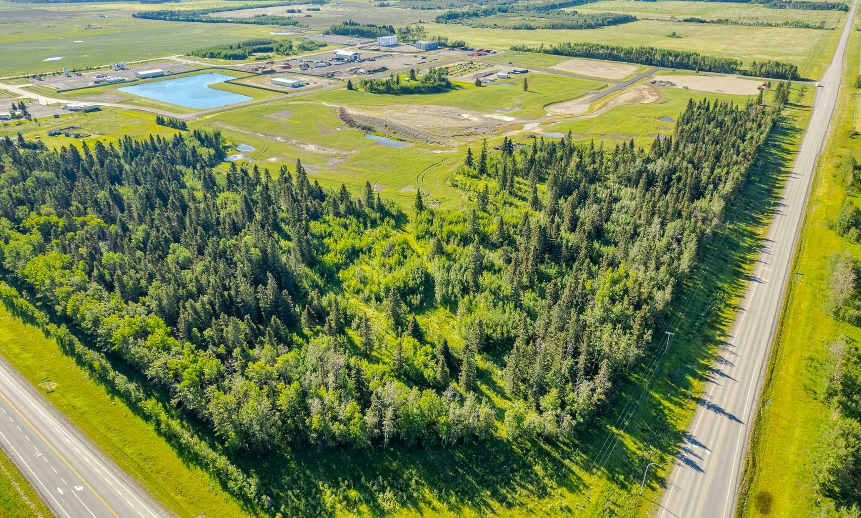 Photo de la propriété: #126-32532 RR 42 AB T0M 1X0