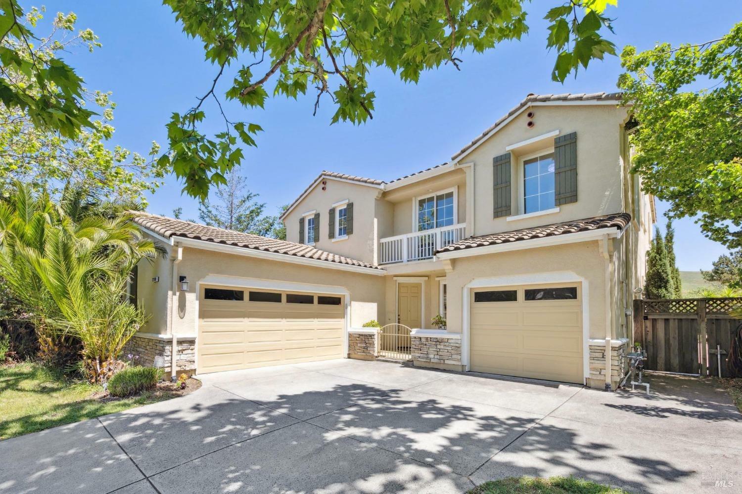 Property Photo:  2700 Overlook Drive  CA 94591 