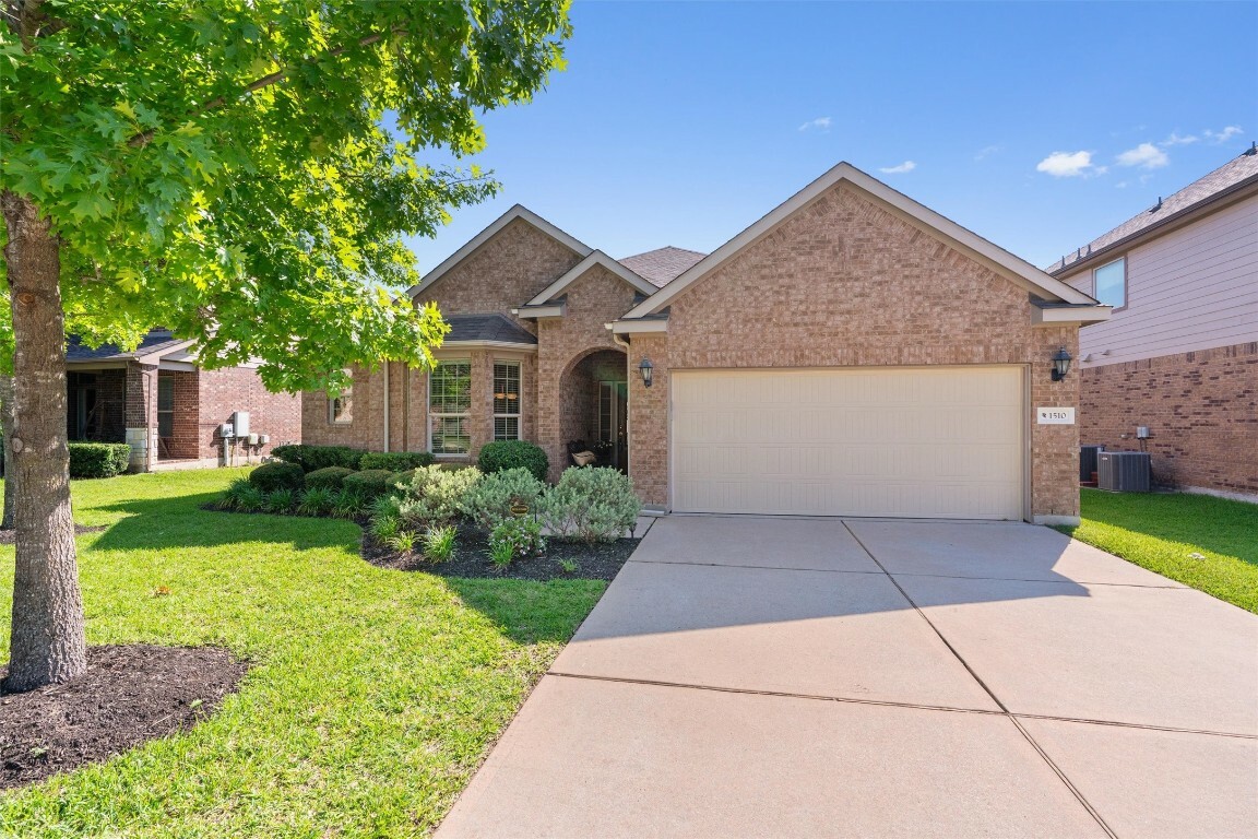 Property Photo:  1510 Harvest Bend Lane  TX 78613 