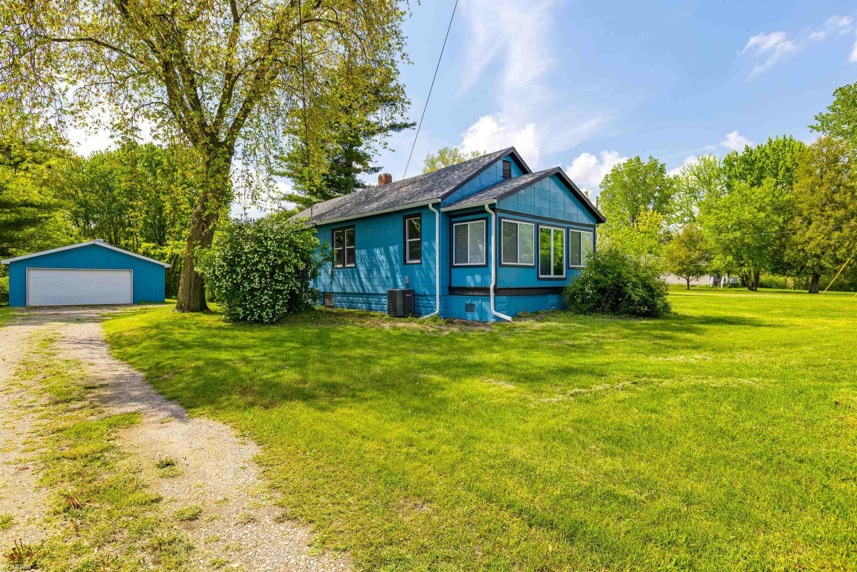 Property Photo:  1241 Michigan  MI 48060 