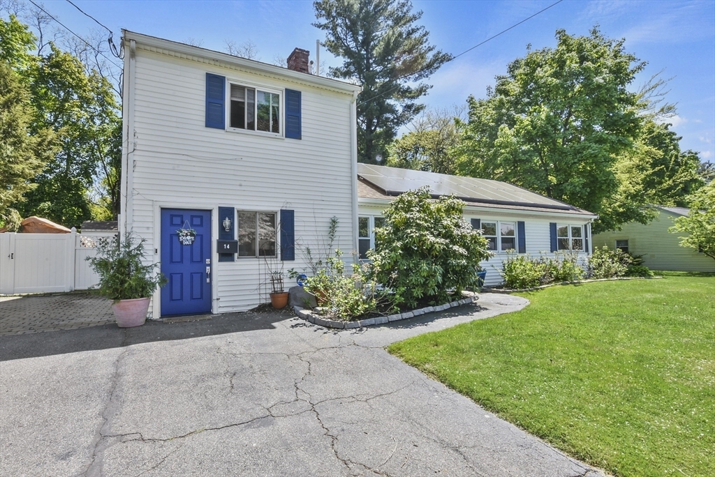 Property Photo:  14 Griffin Road  MA 01701 