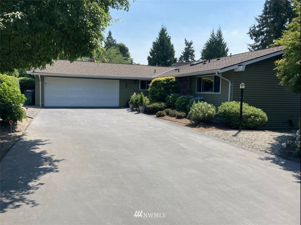 Property Photo:  10171 NE 113th Place  WA 98033 