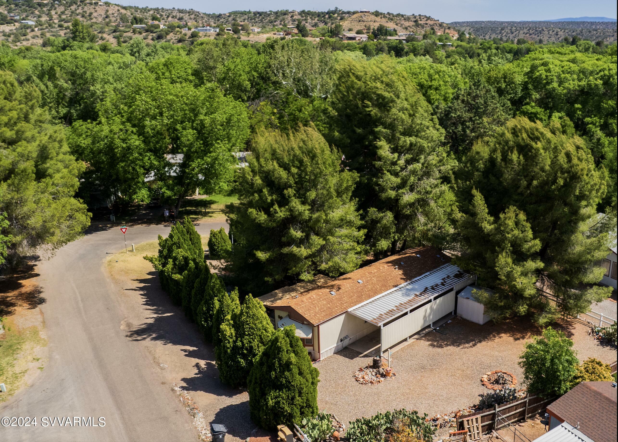 Property Photo:  4240 E Aztec Rd  AZ 86335 