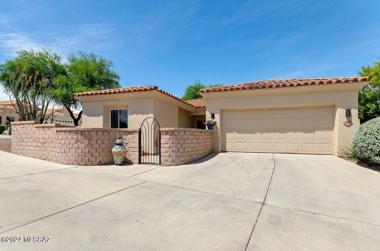 Property Photo:  7307 E Vactor Ranch Trail  AZ 85715 