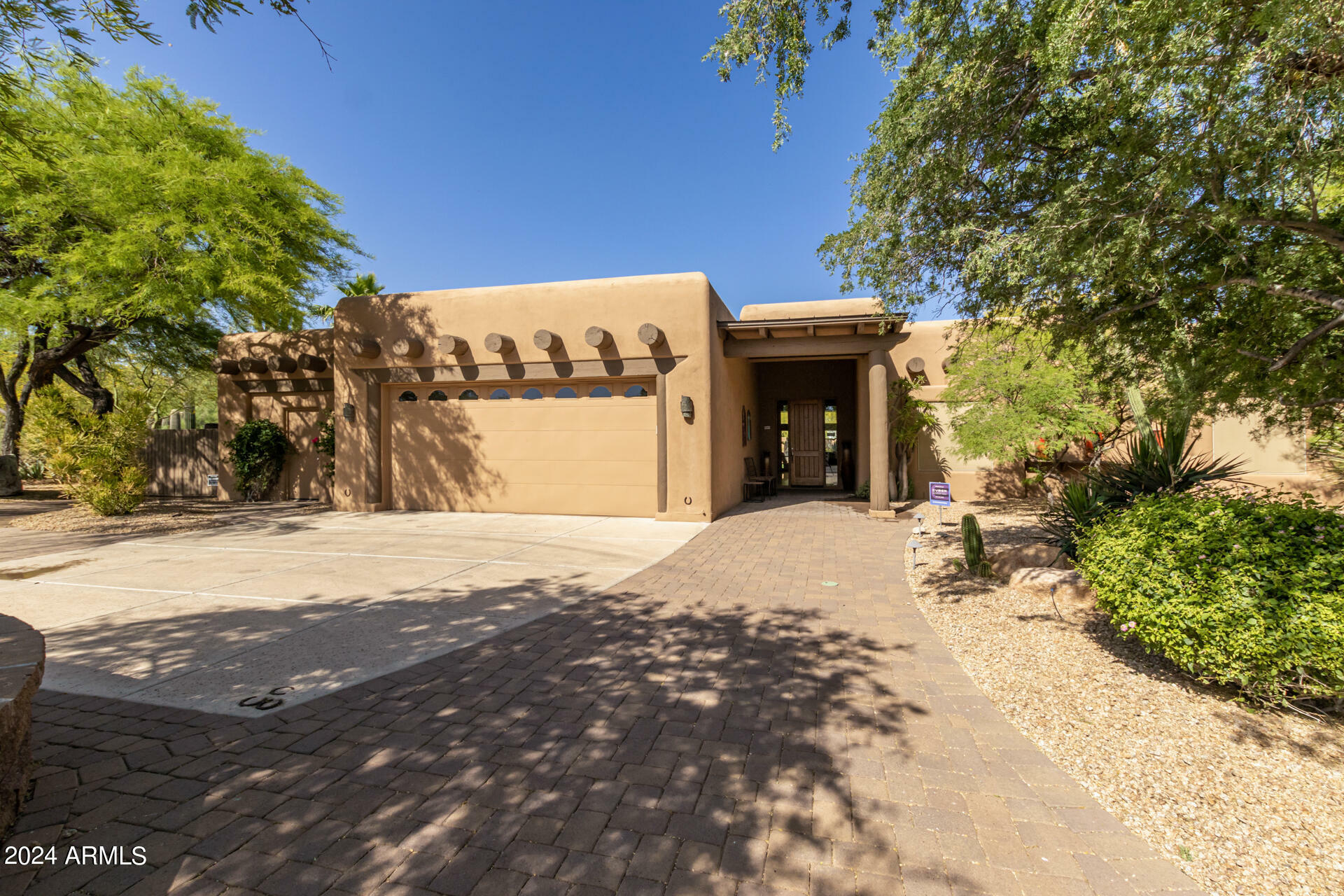 Property Photo:  6964 E Redbird Road  AZ 85266 