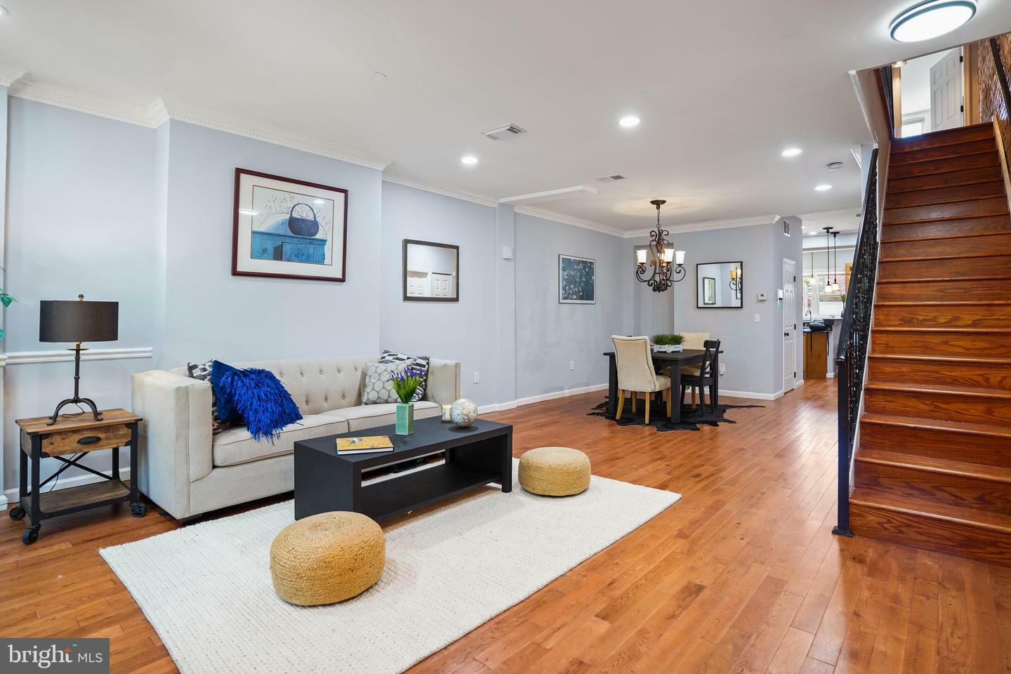 Property Photo:  1119 I Street NE  DC 20002 