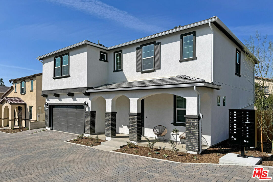 Property Photo:  11777  N Fenton Ave  CA 91342 