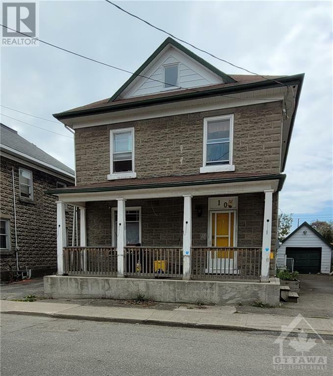 Property Photo:  10 Ogden Avenue  ON K7A 2L6 