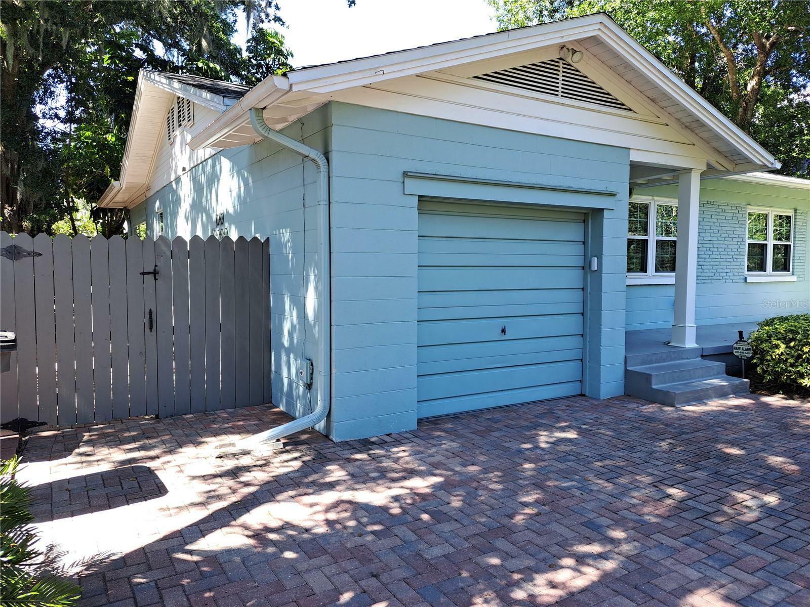Property Photo:  1835 Edwin Boulevard  FL 32789 