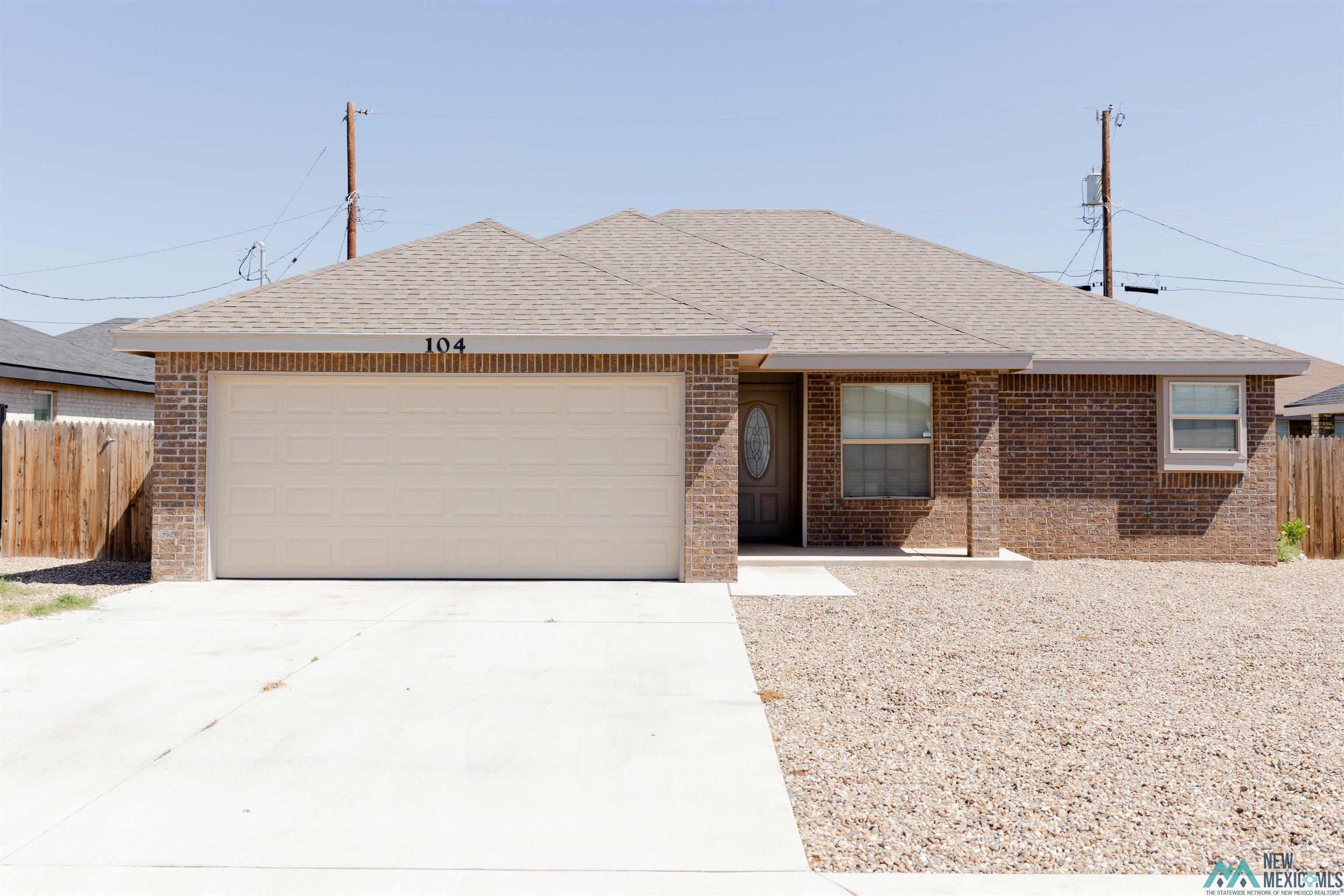 Property Photo: 104 Sombrero Road NM 88101