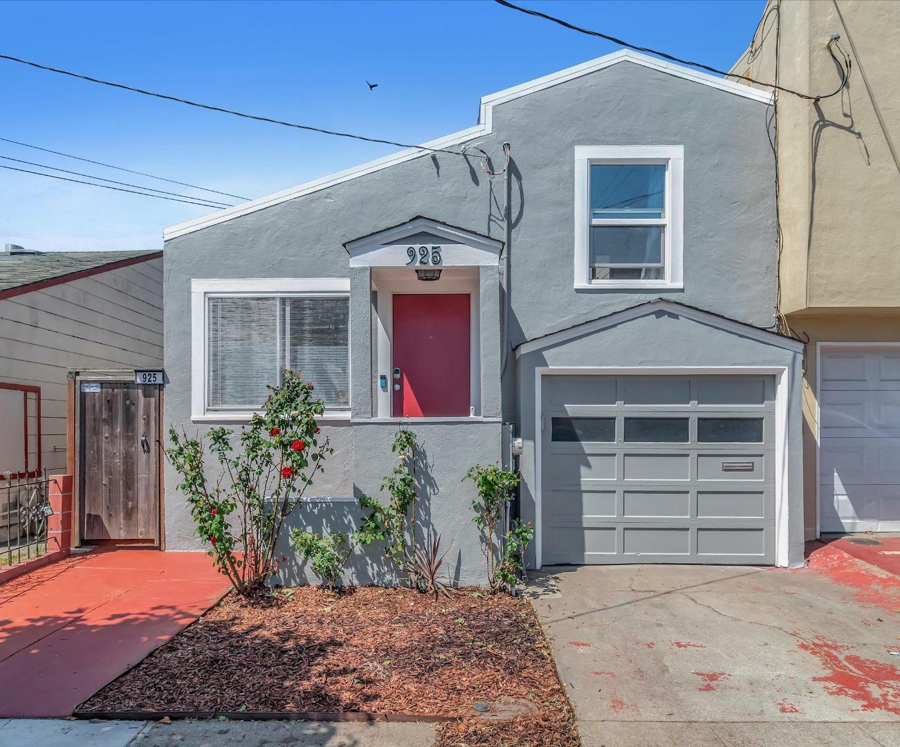 Property Photo:  925 Mills Avenue  CA 94066 