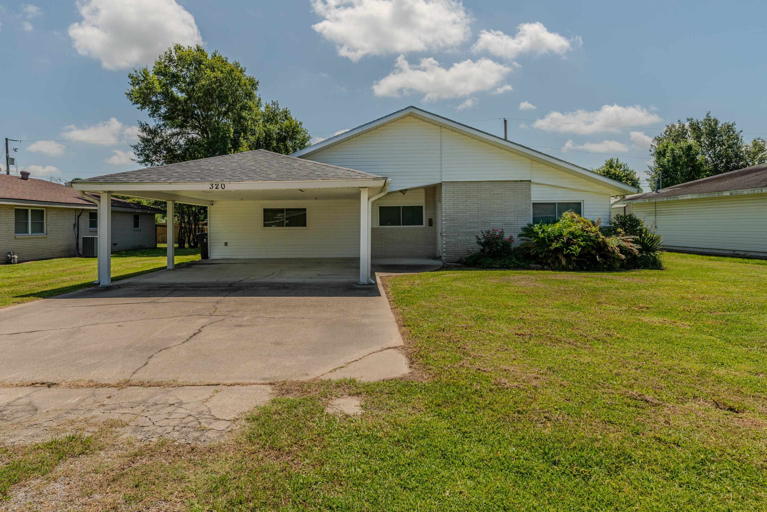 Property Photo:  320 Bell Avenue  TX 77611 