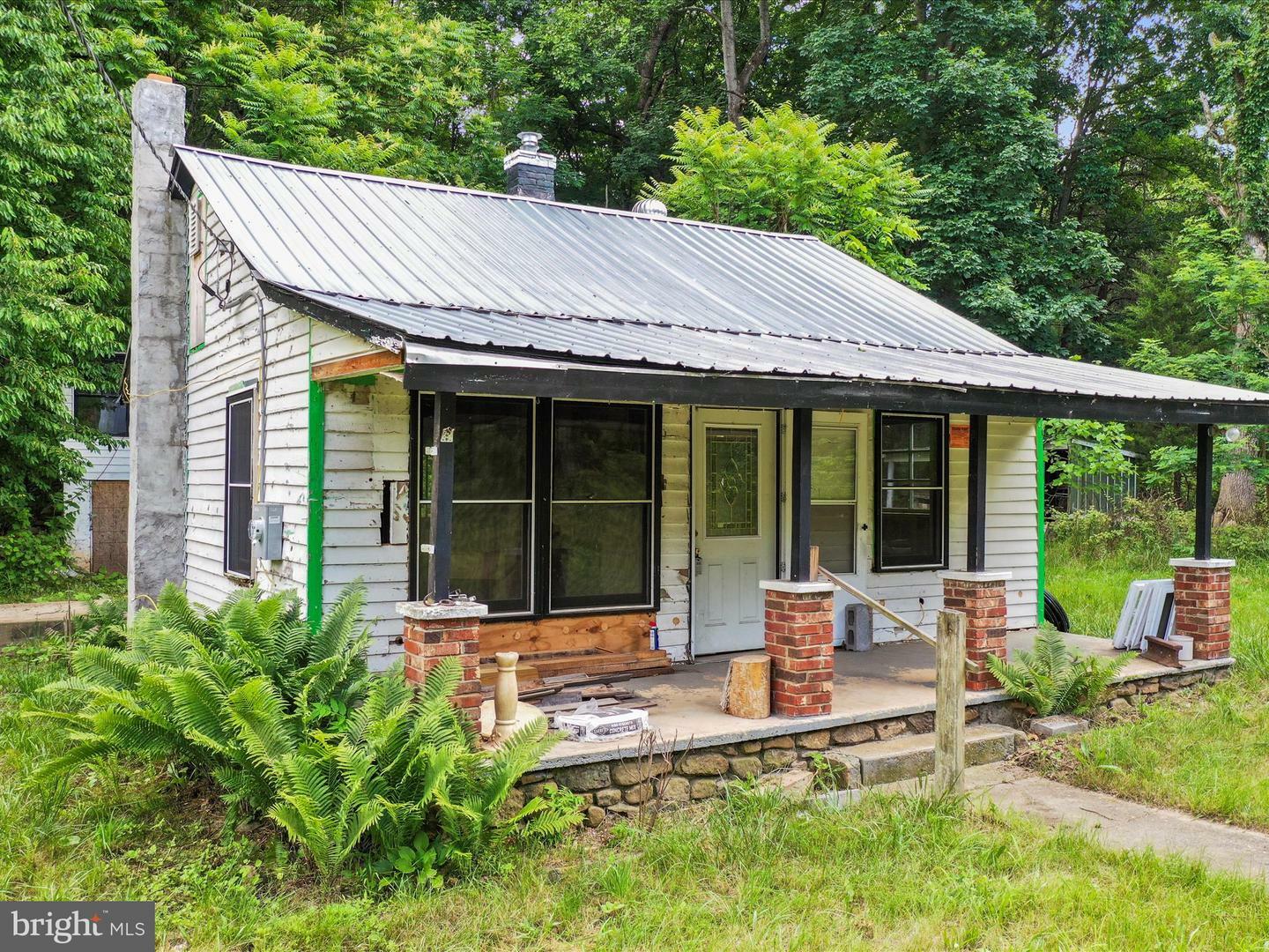 Property Photo:  2269 Pine Grove Road  VA 22851 