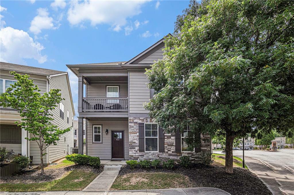Property Photo: 822 Regal Lane GA 30331