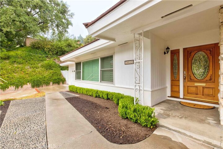 Property Photo: 2430 Risa Drive CA 91208