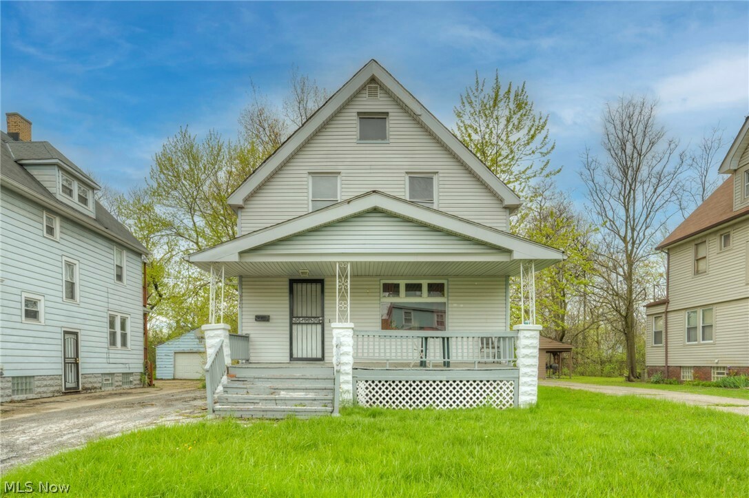 Property Photo:  3366 E 139th Street  OH 44120 