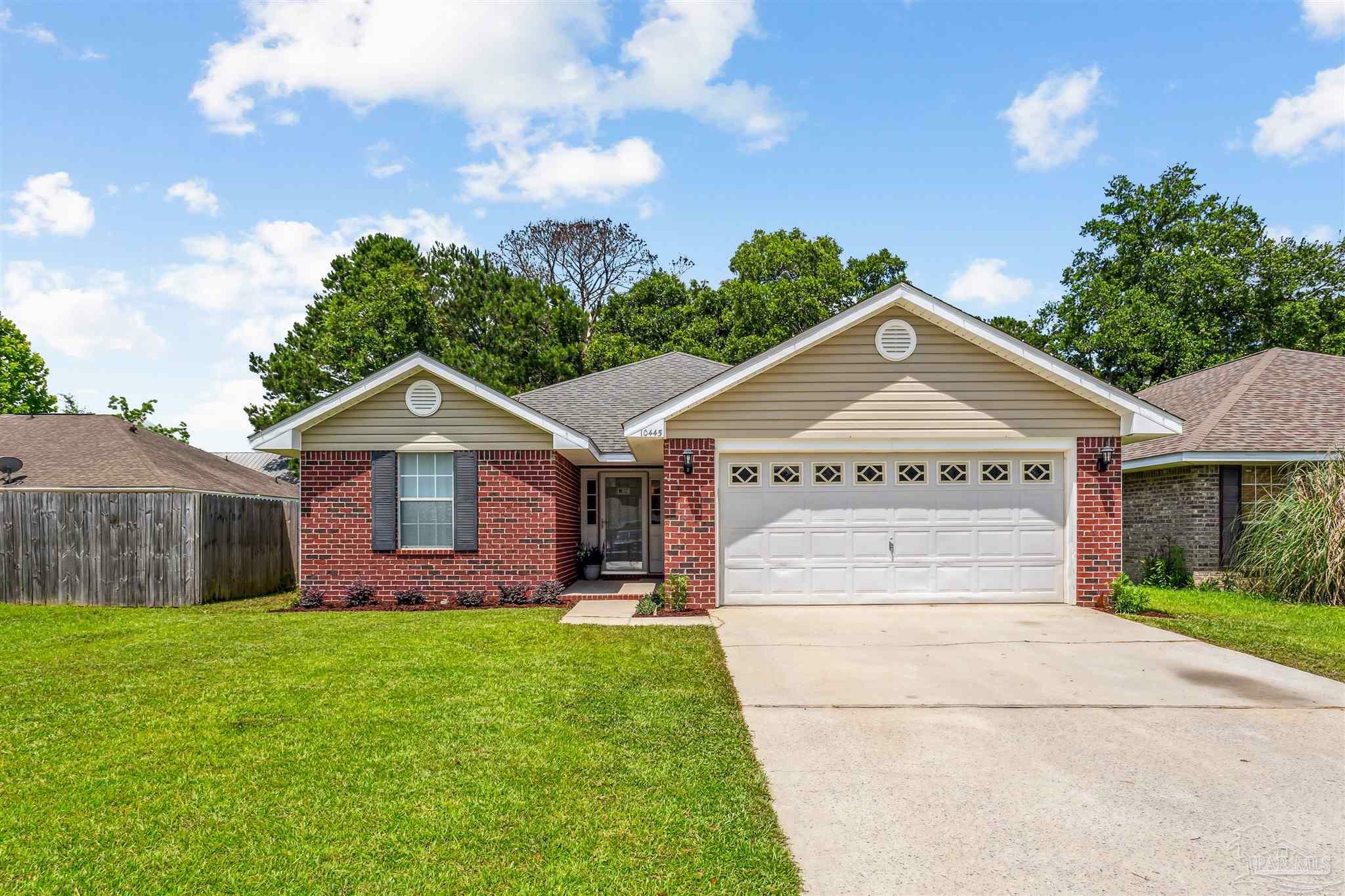 Property Photo: 10445 Millbrook Dr FL 32534