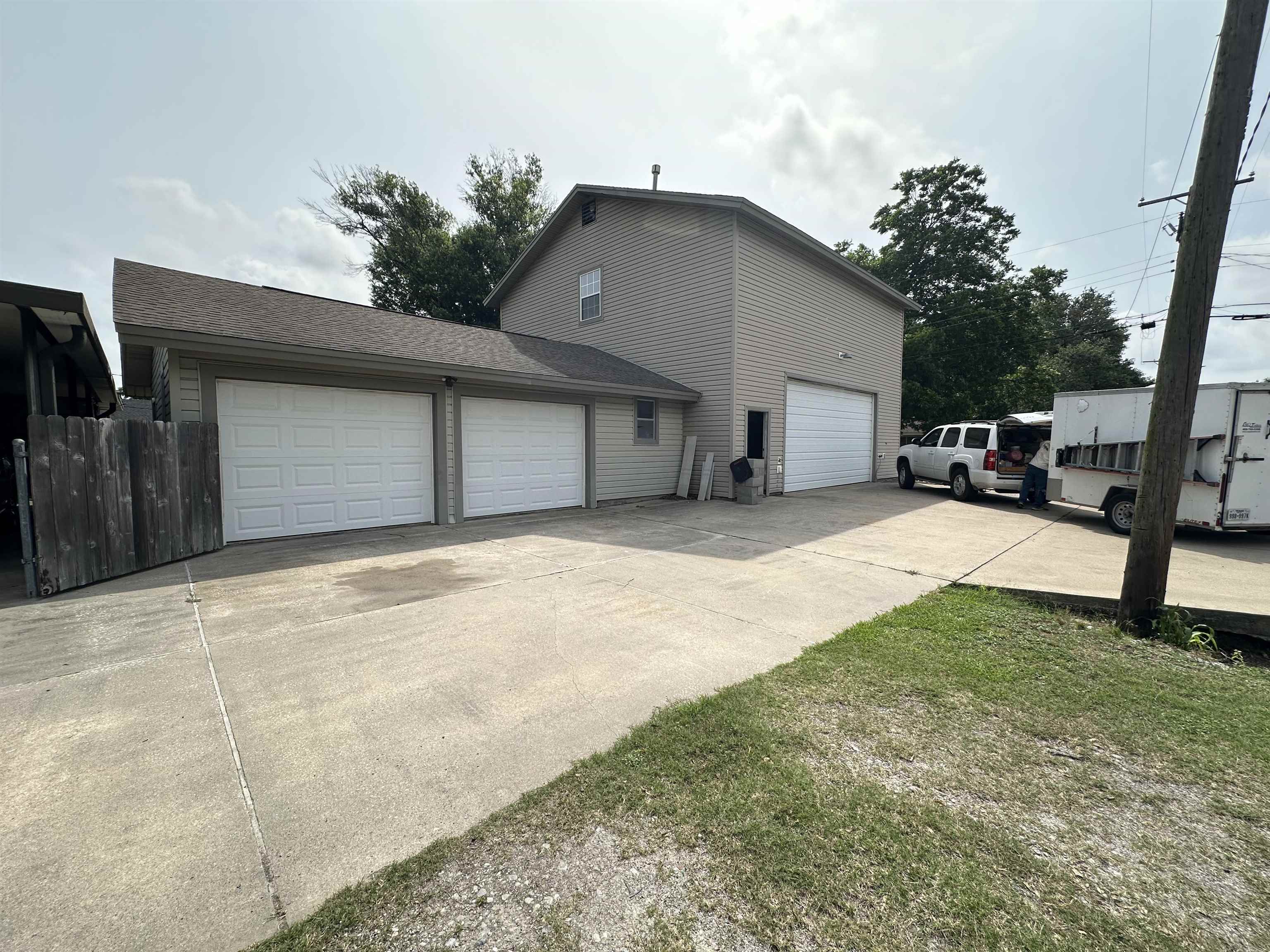 Property Photo:  2441 10th  TX 77651 