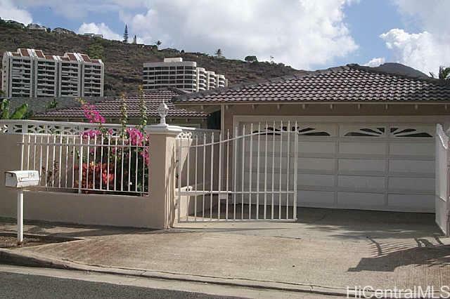 Property Photo:  756 Kumukahi Place  HI 96825 