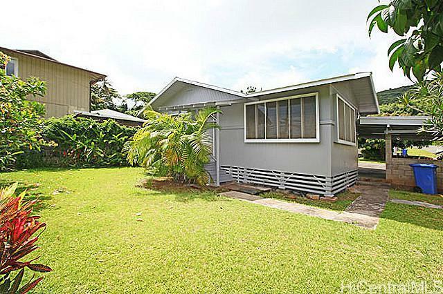 Property Photo:  47-104 Hunaahi Street  HI 96744 