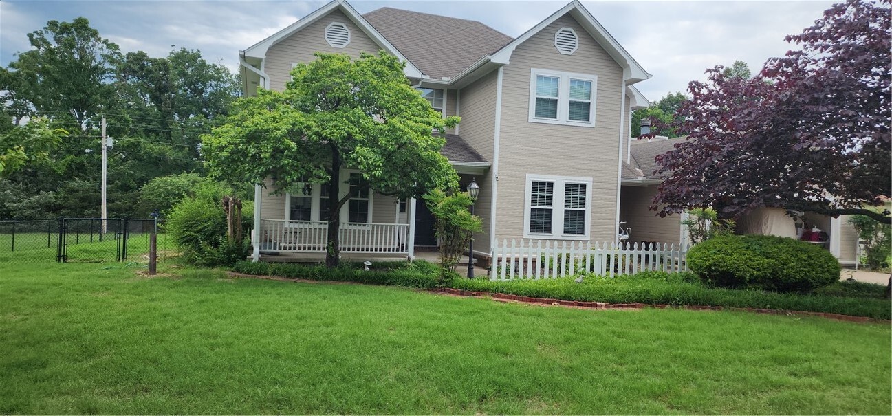 Property Photo: 3555 S Sumac Street AR 72761