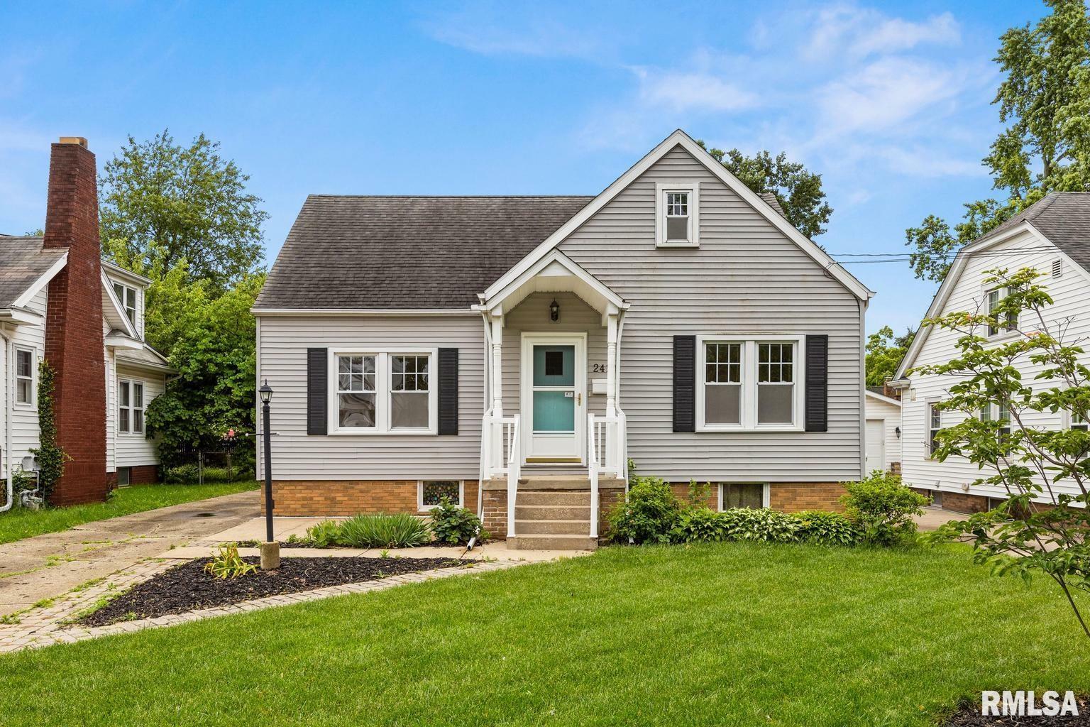 Property Photo:  2410 W Ayres Avenue  IL 61604 