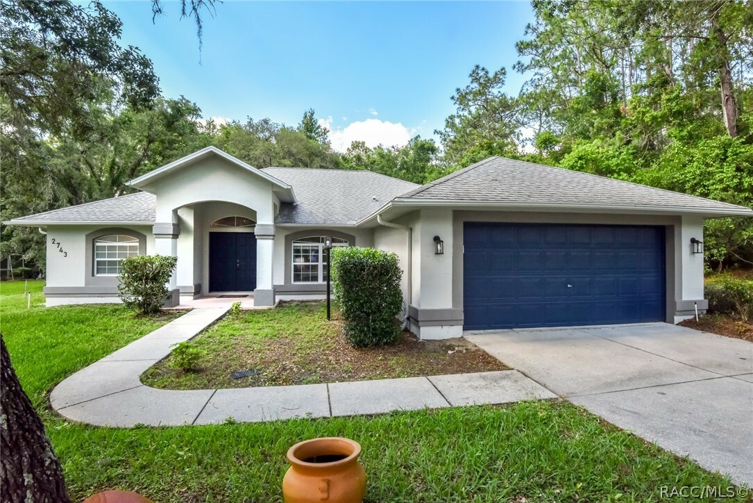 Property Photo:  2743 E Celina Street  FL 34453 