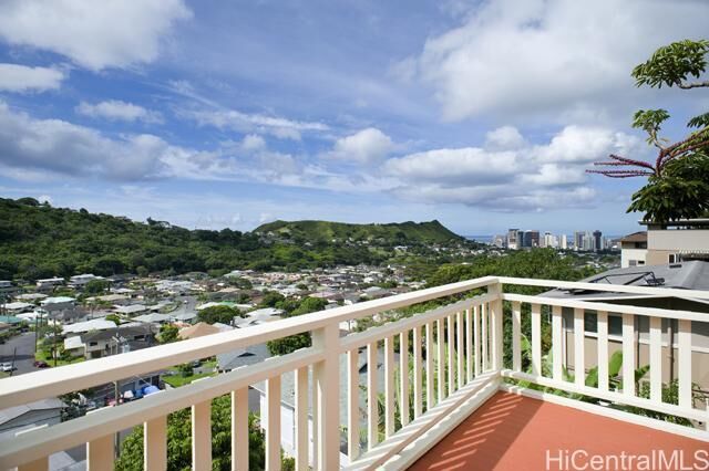 Property Photo:  2453A Pacific Hts Road  HI 96813 