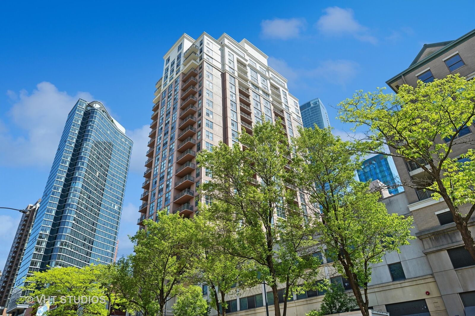 Property Photo: 1101 S State Street 1306 IL 60605