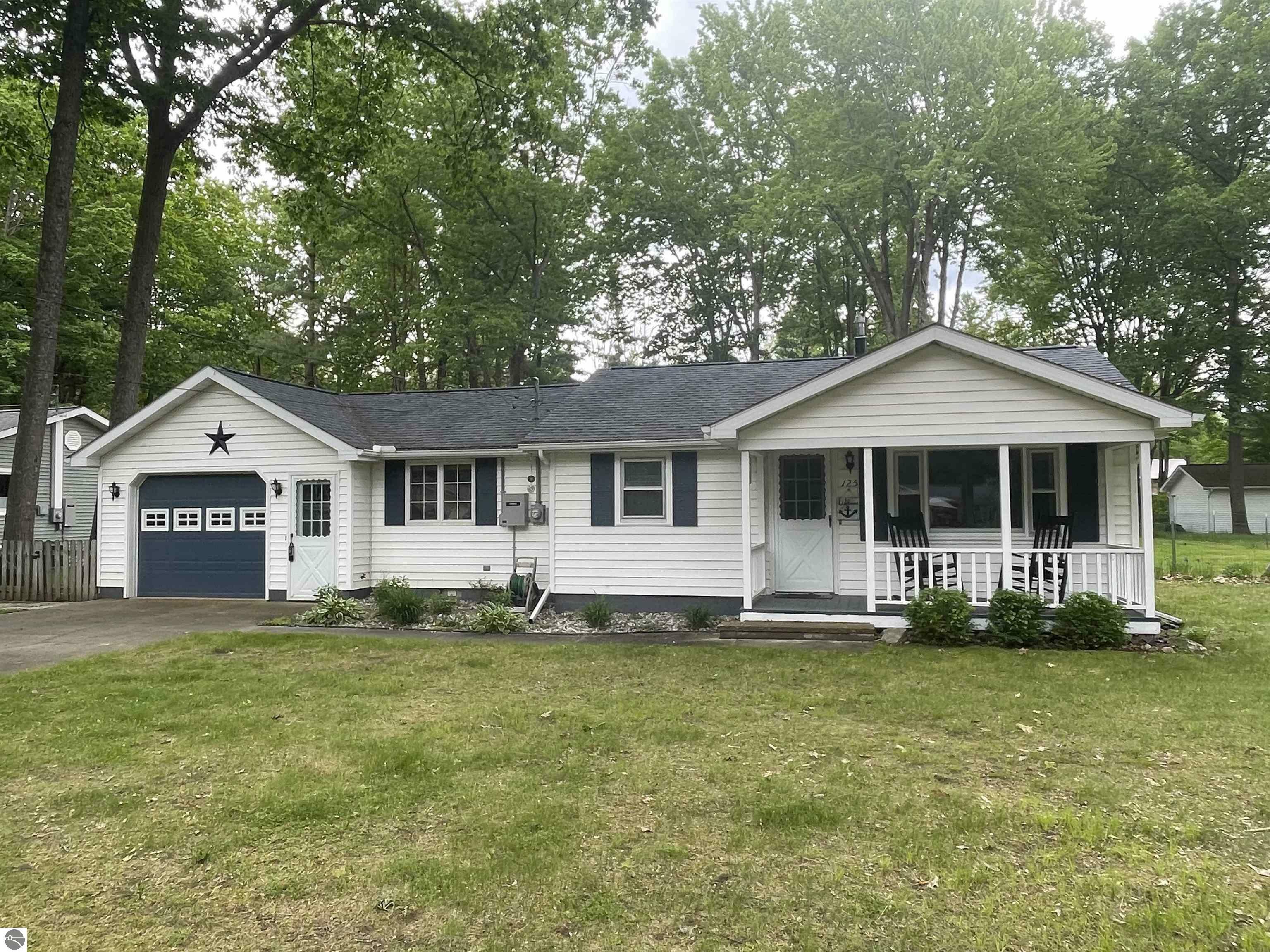 Property Photo:  125 McDonald Drive  MI 48629 