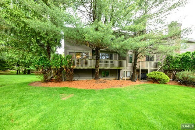 Property Photo:  94 Frost Lane  NJ 07430 