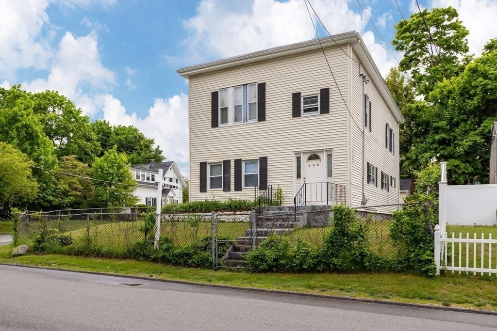 Property Photo:  135 Cross St  MA 02301 