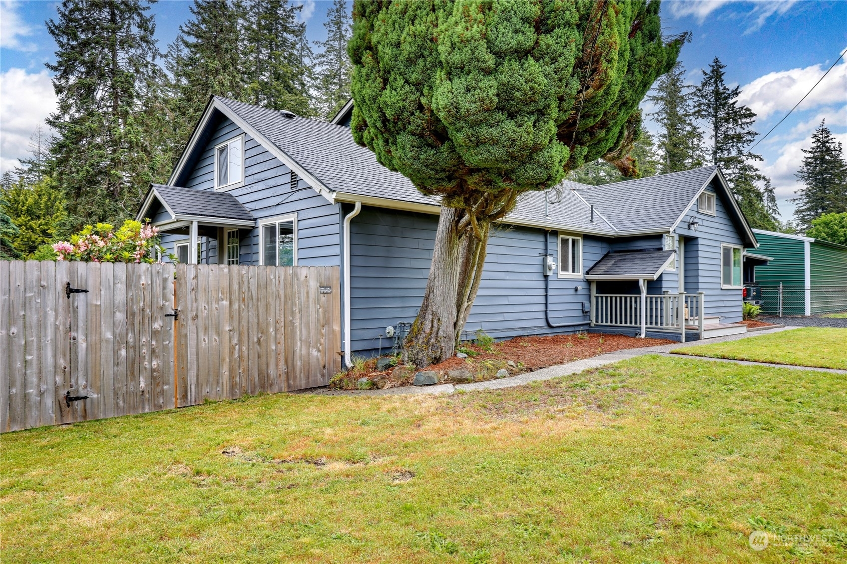 Property Photo:  5084 Westview Drive SW  WA 98367 