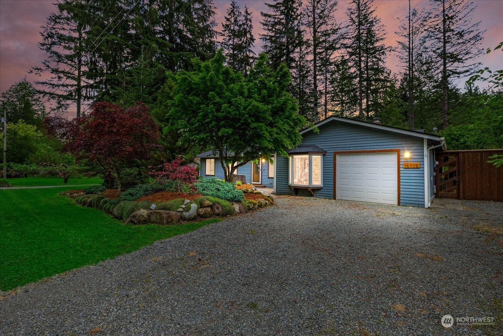 Property Photo:  16712 423rd Place SE  WA 98045 