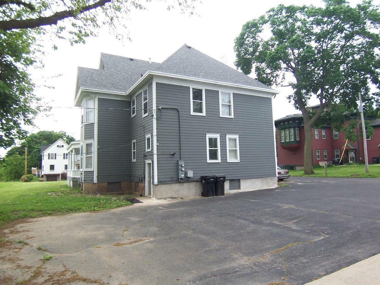 Property Photo:  219 Roosevelt Avenue  WI 53511 