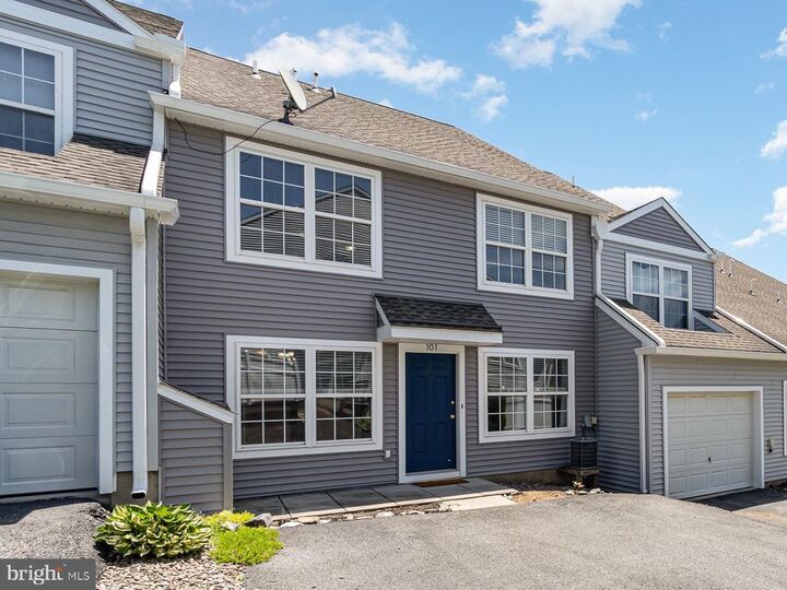 101 Courtyard Drive  Carlisle PA 17013 photo