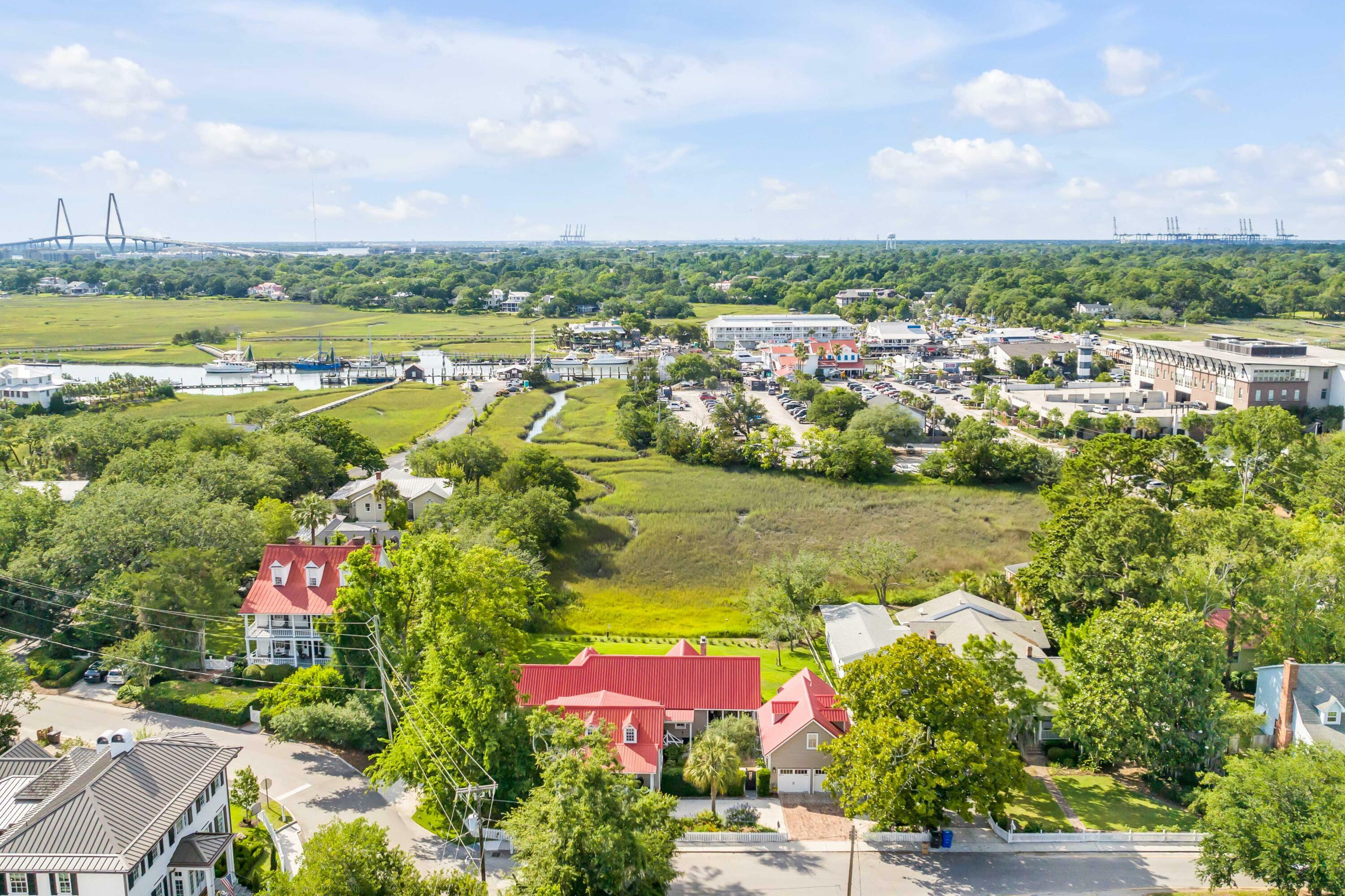 Property Photo:  204 Live Oak Drive  SC 29464 